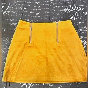 Never worn forever 21 skirt